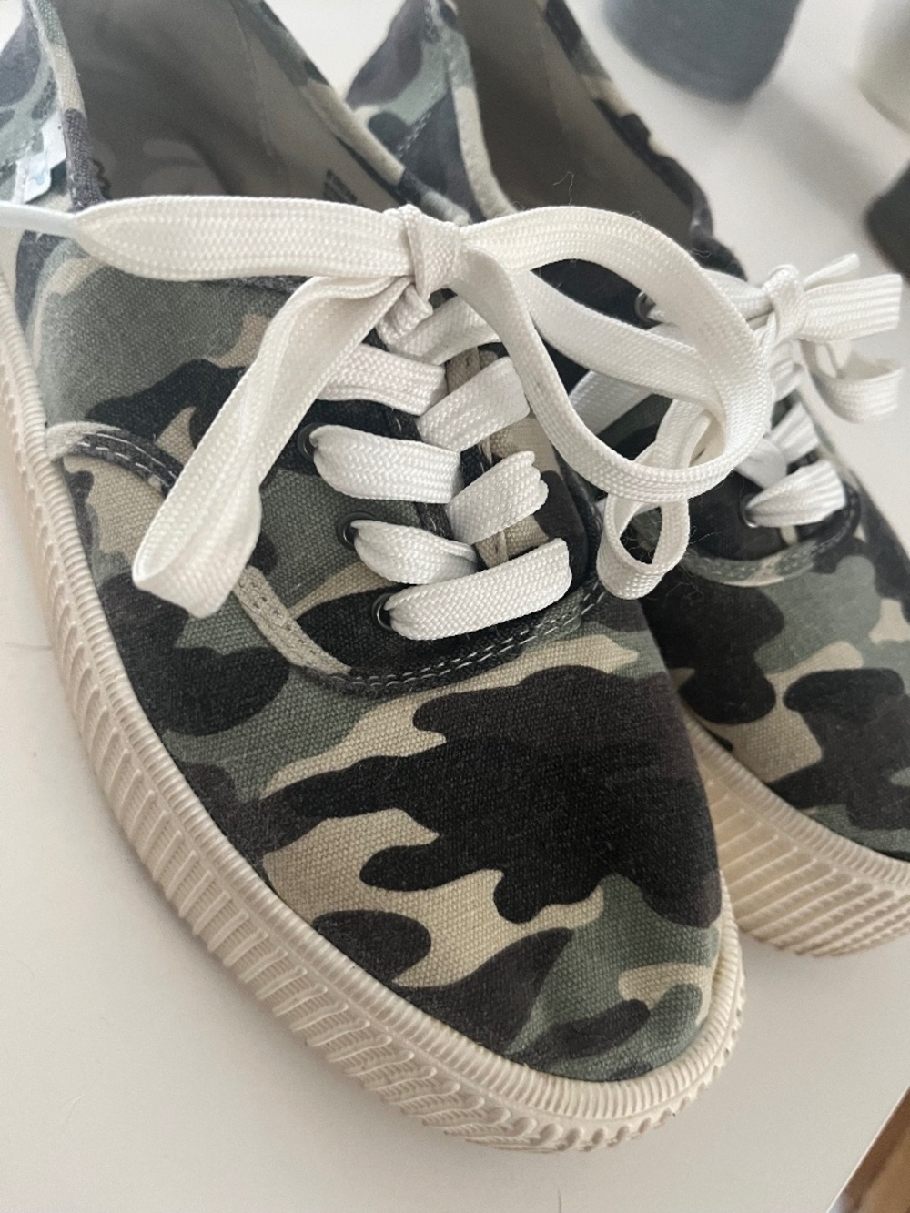Cool Plant Steve Madden Platform sneakers